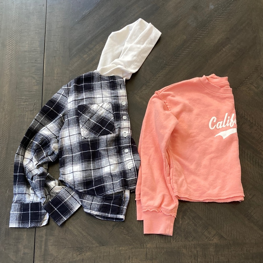 SO Bundle of 2 Girls size 7 Plaid Hoodie & Peach sweater